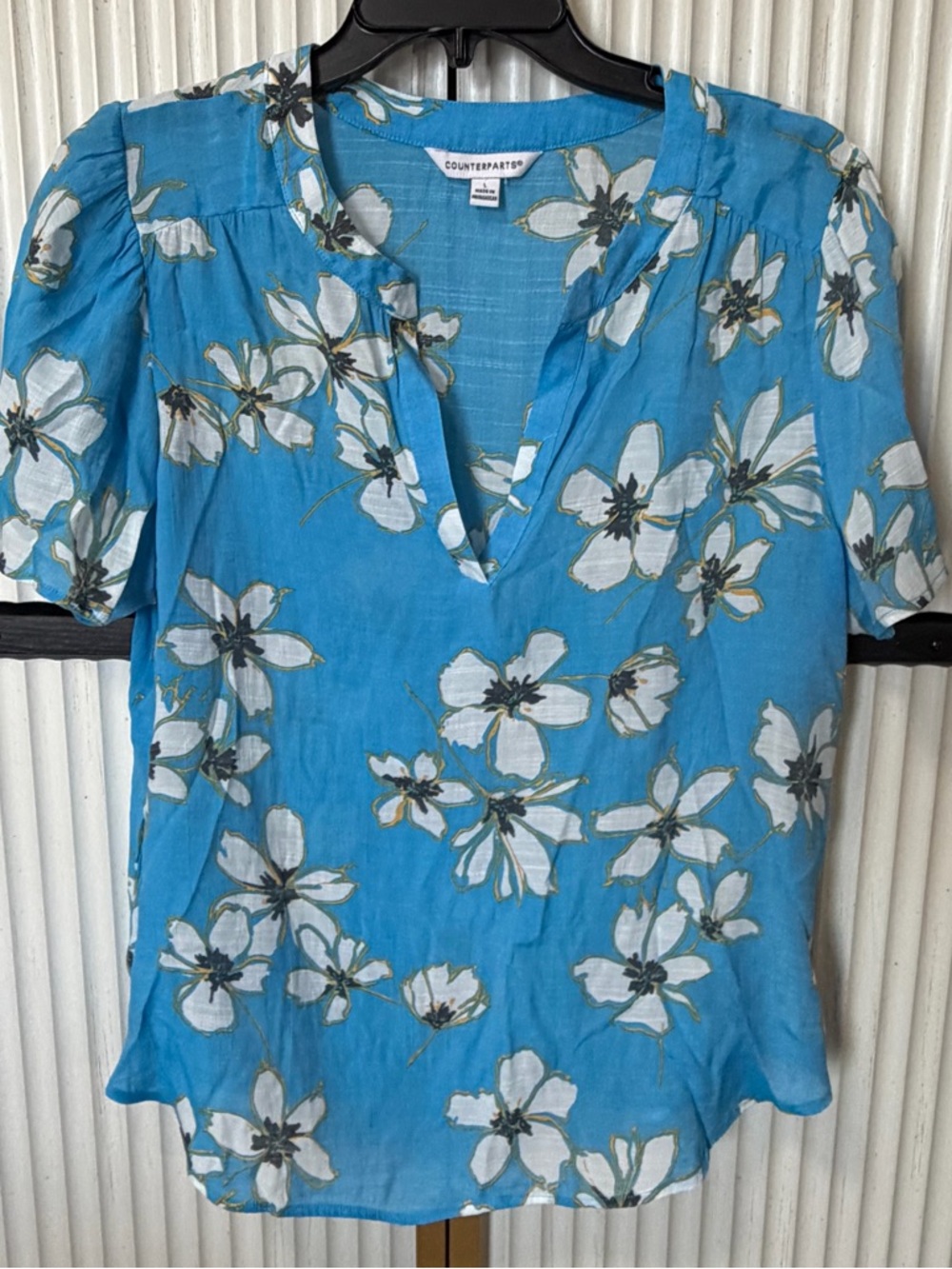 Counterparts Turquoise Floral Split-Neck Blouse